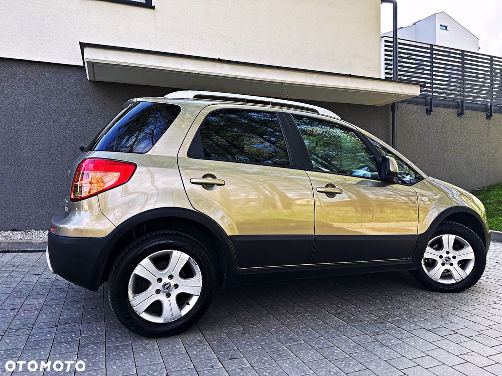 Fiat Sedici 1.6 16V 4x4 Emotion - 14