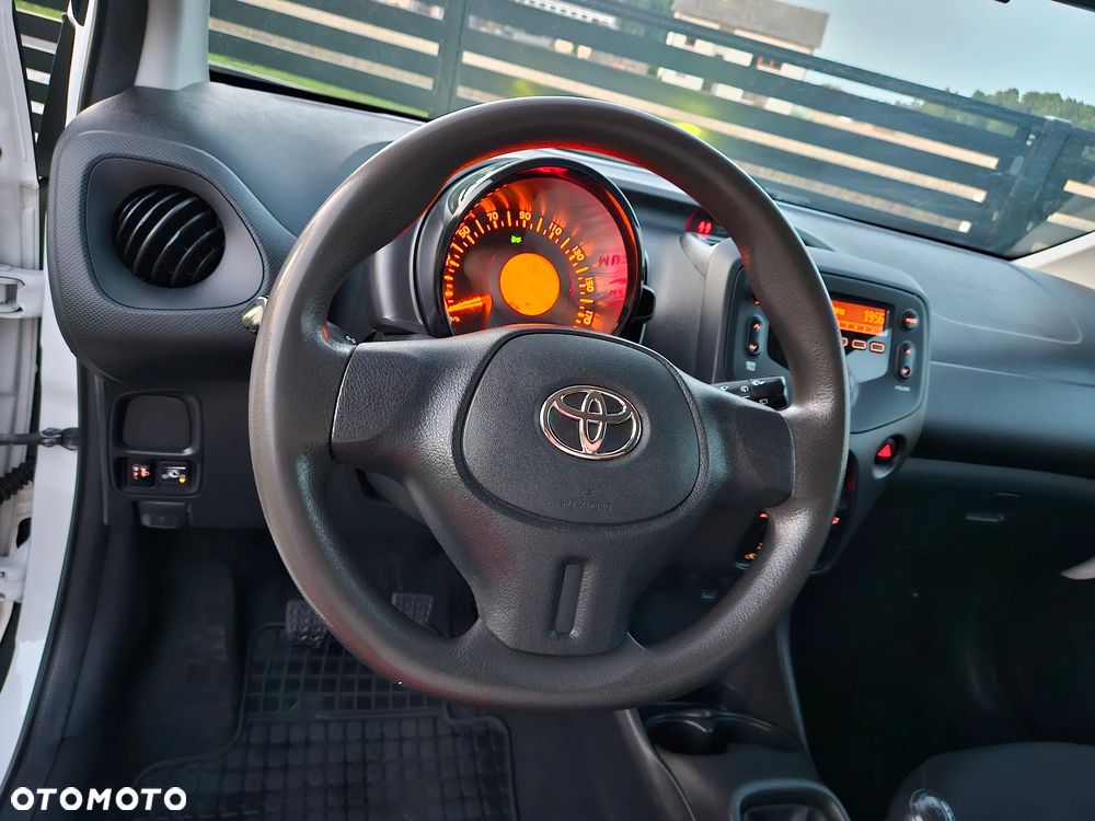 Toyota Aygo 1.0 VVT-i Black Edition - 22