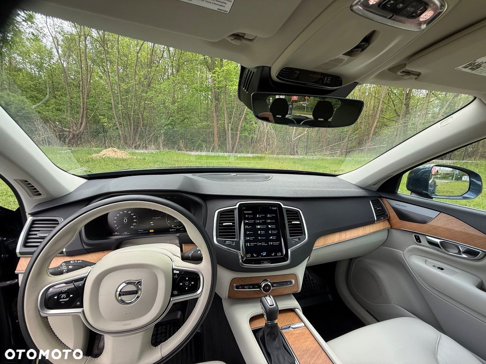Volvo XC 90 T6 GPF AWD Momentum 7os - 17