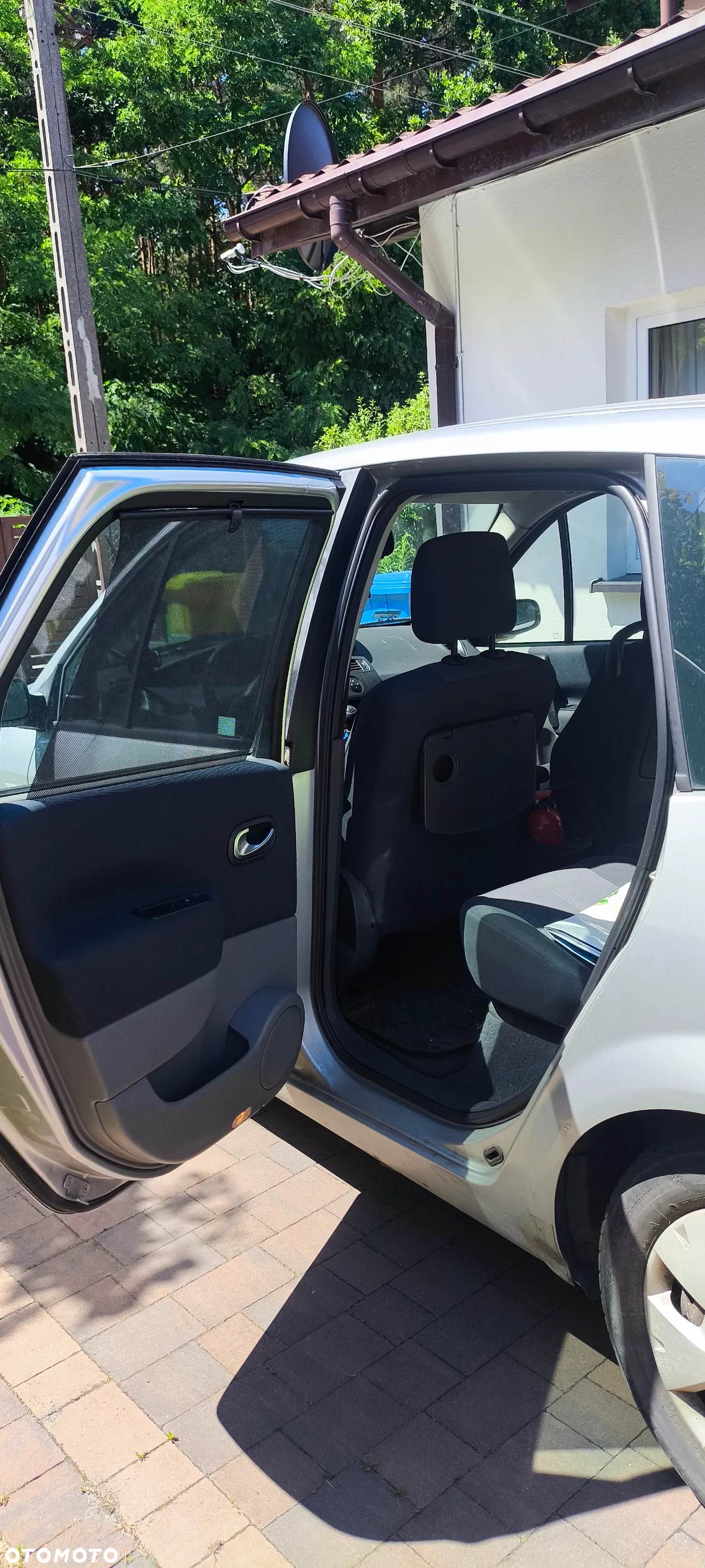 Renault Scenic - 12