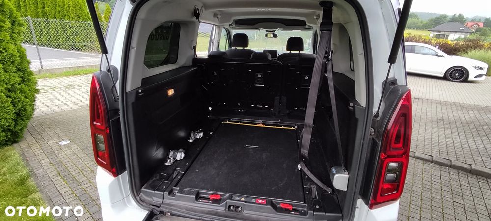 Opel Combo - 24