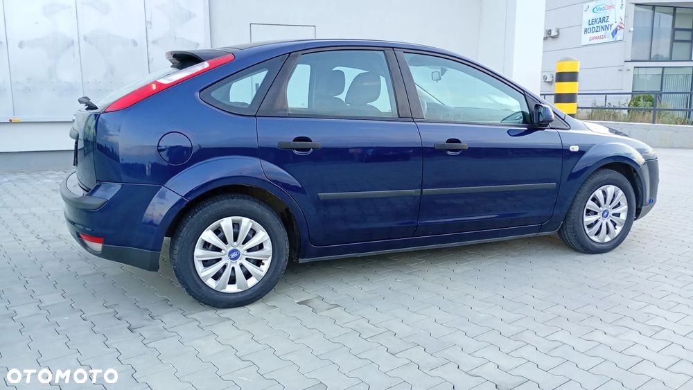 Ford Focus 1.6 Ti-VCT Sport - 3