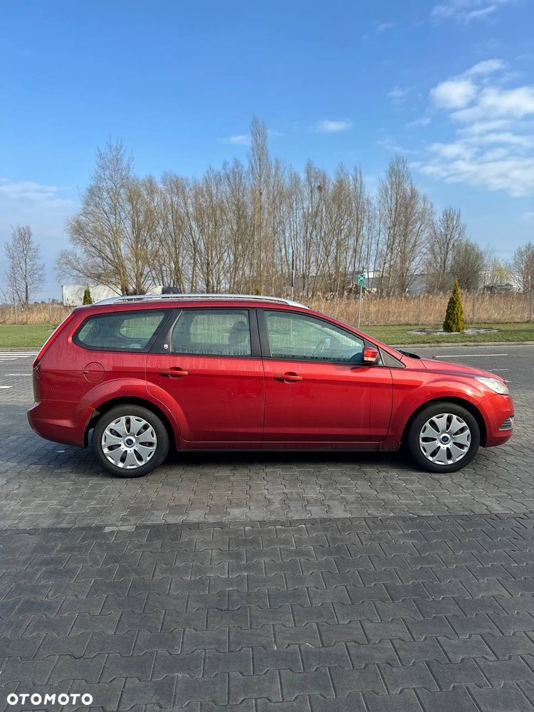 Ford Focus 1.6 Ti-VCT Ghia - 6