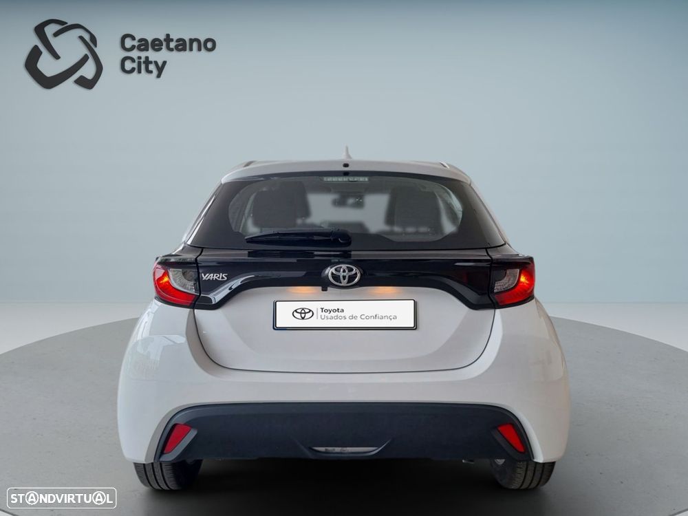 Toyota Yaris 1.0 VVT-i Comfort Plus - 2