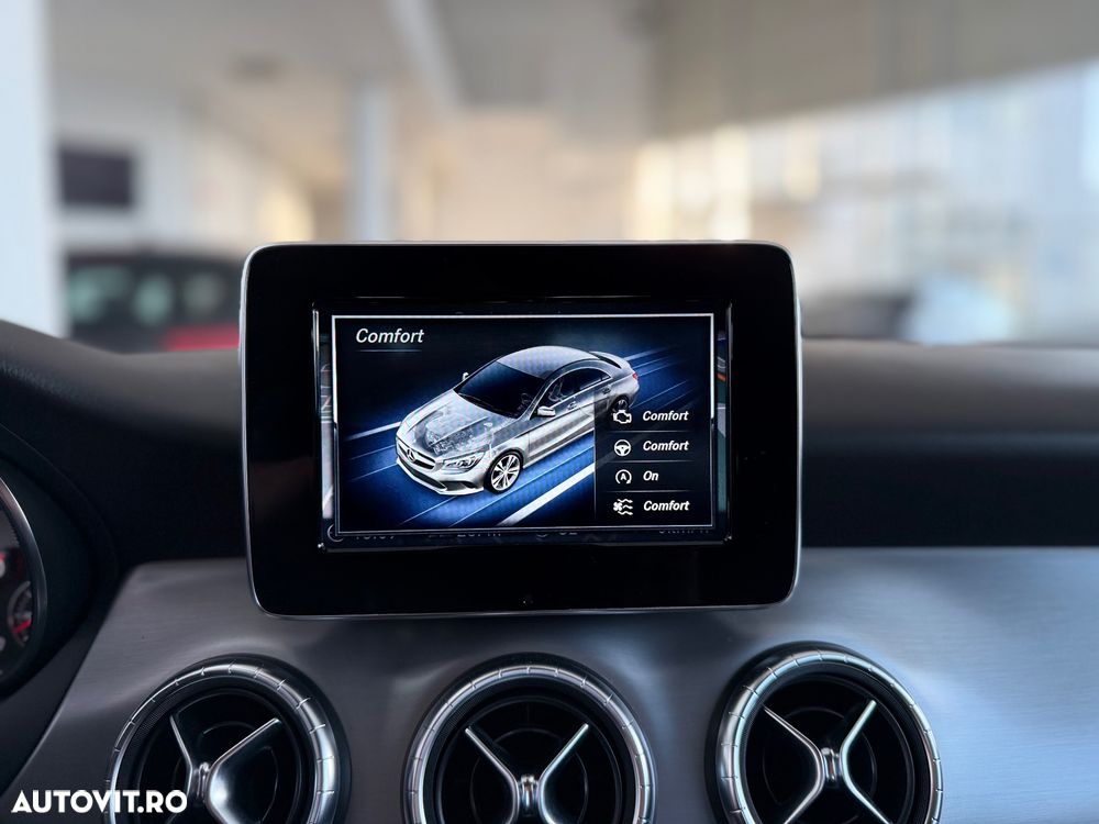 Mercedes-Benz CLA 200 - 33