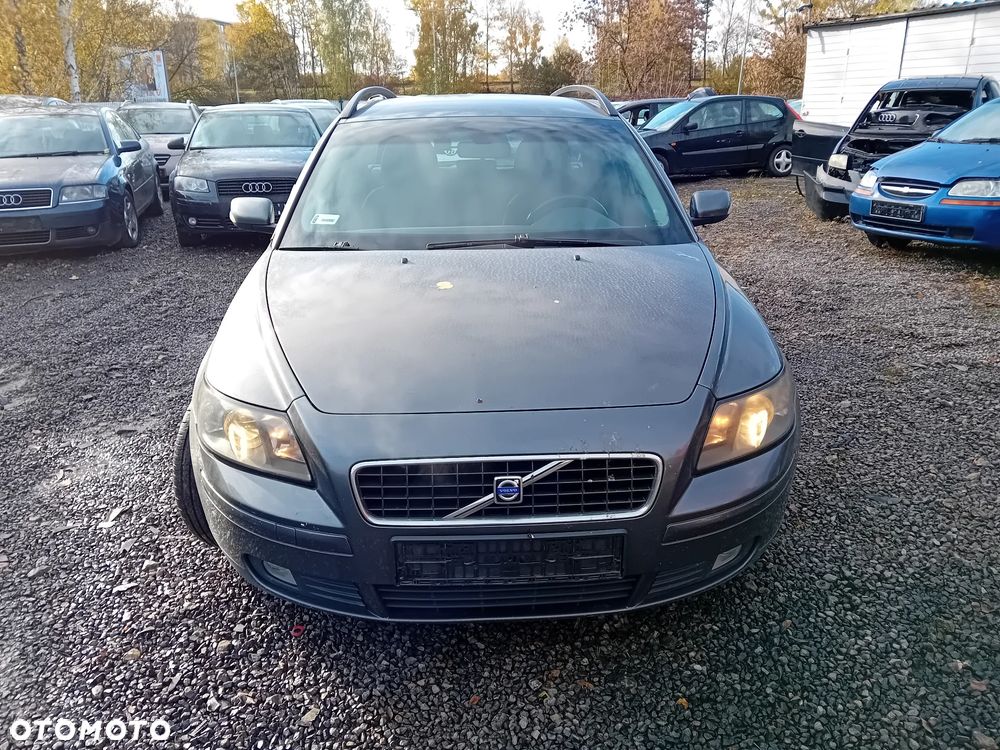 *VOLVO V50* Samochód na części - 2