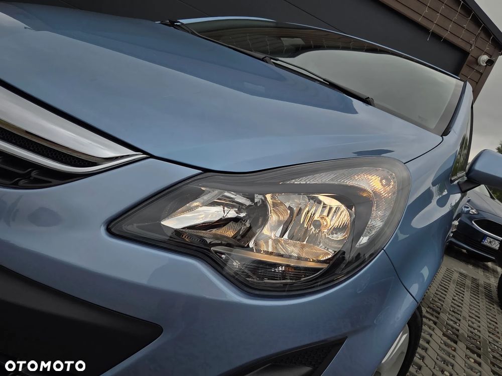 Opel Corsa 1.4 16V Energy - 11