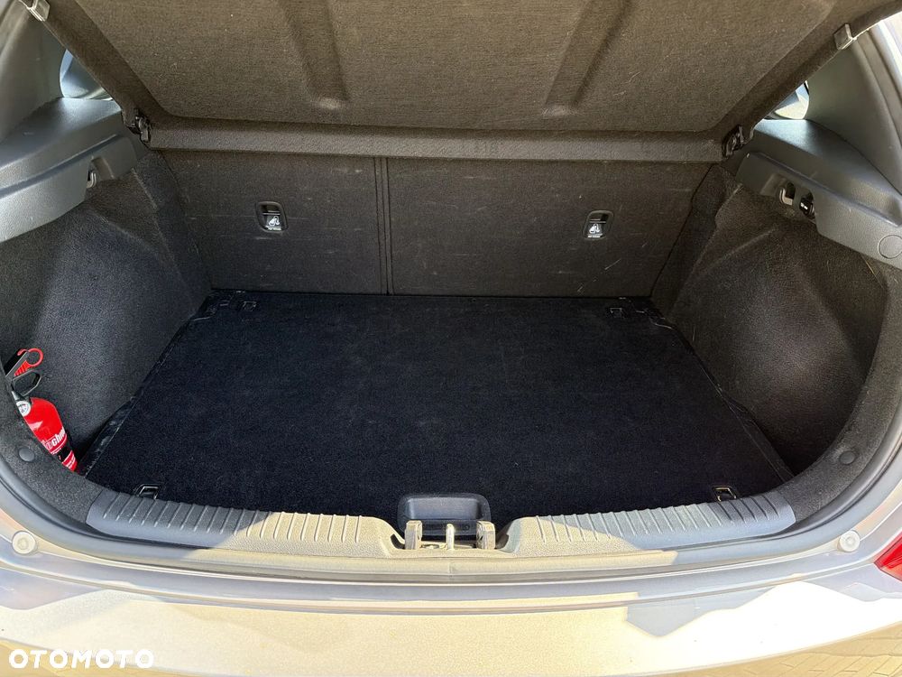 Hyundai i30 1.4 Classic + - 23