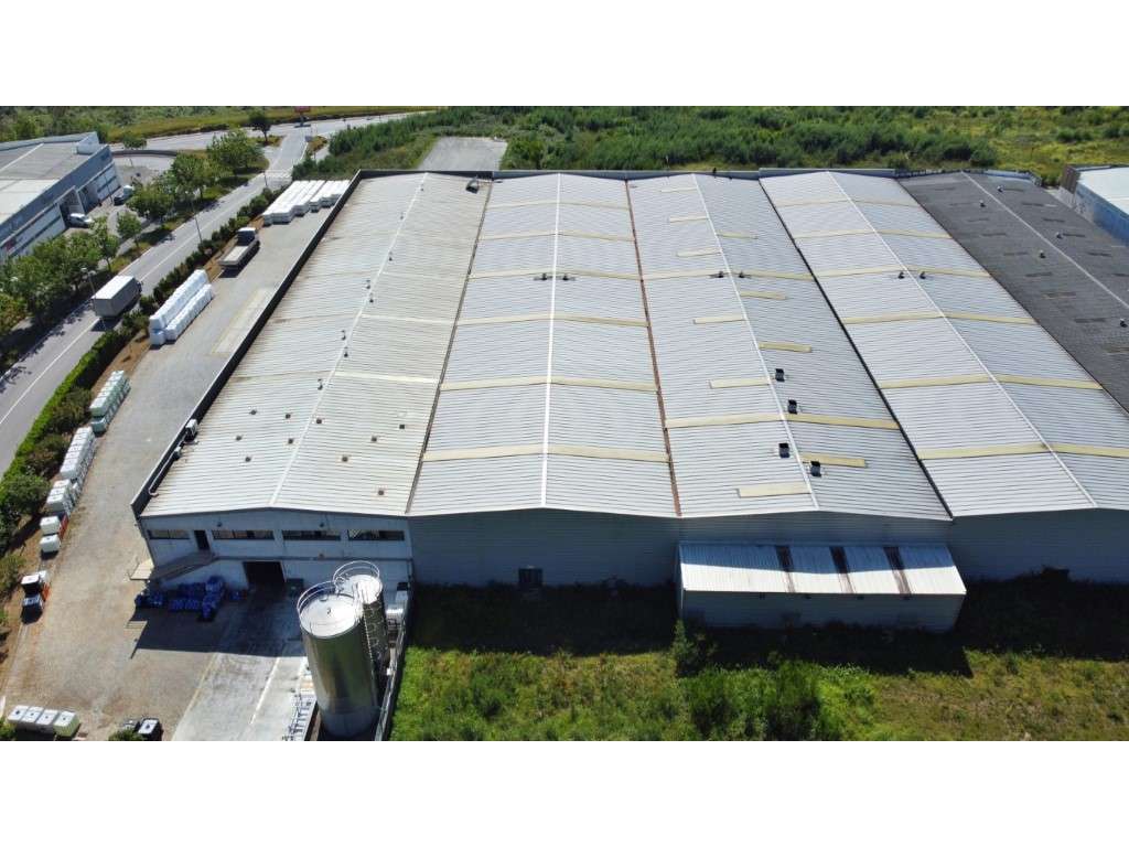 Armazém para investimento na Zona Industrial da Maia - Grande imagem: 2/8