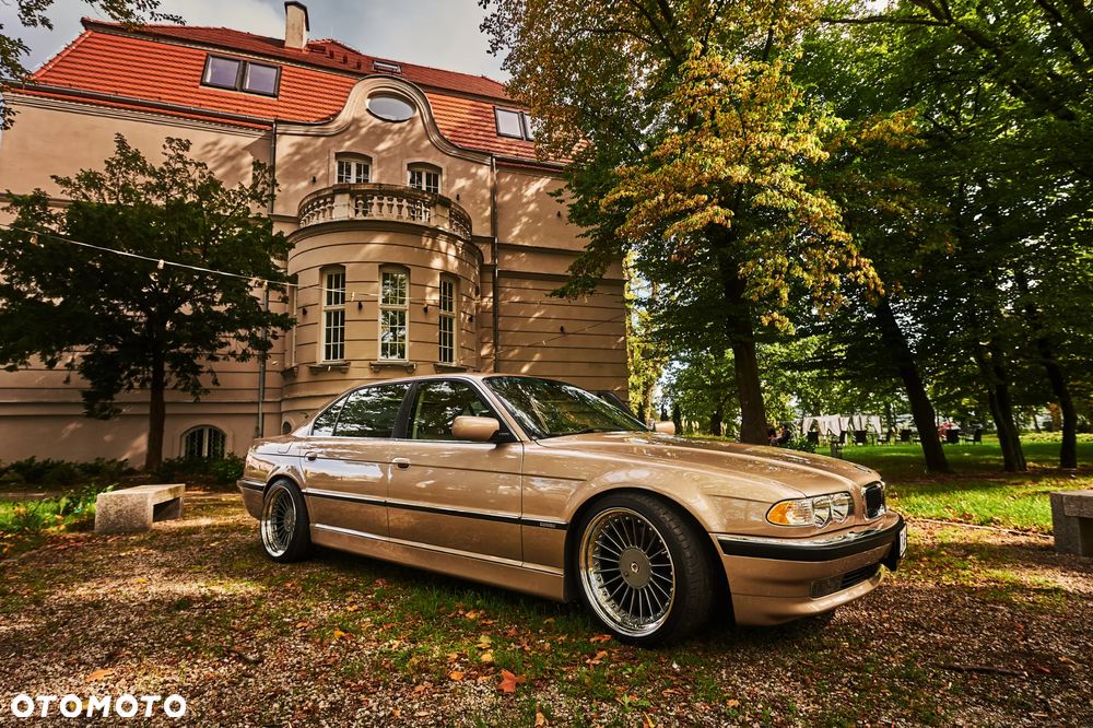 BMW Seria 7 - 9