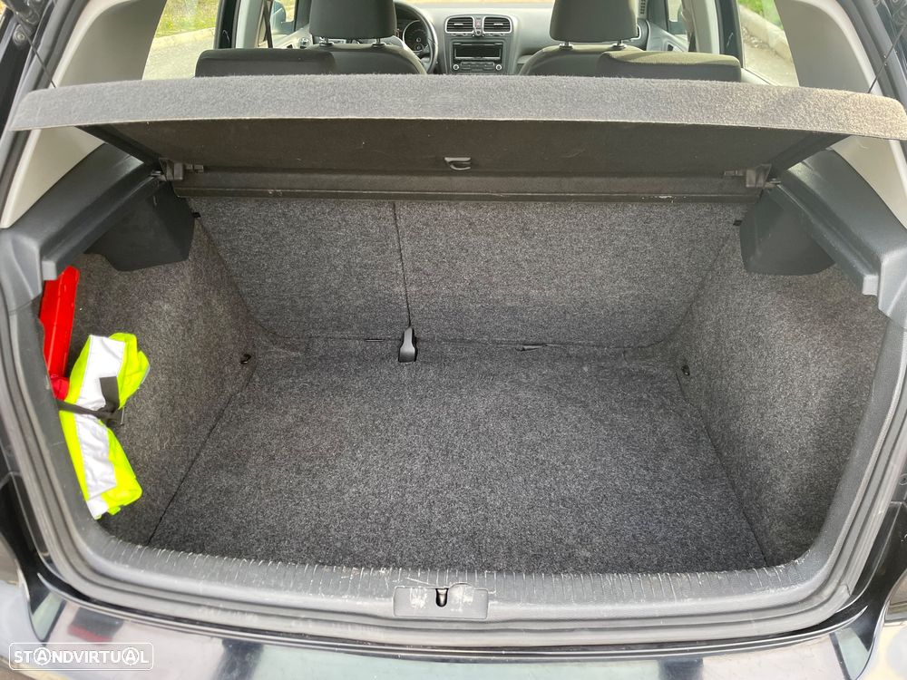 VW Golf 1.6 TDi Trendline BlueMotion - 5