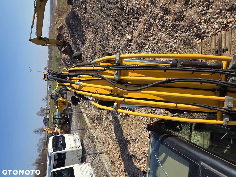JCB JS130LC / SPROWADZONA / 3 ŁYŻKI / 7140 MTH - 27