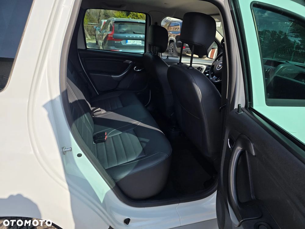 Dacia Duster 1.2 TCe Prestige S&S EU6 - 10