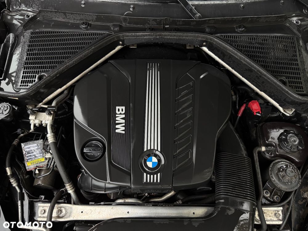 BMW X6 - 36