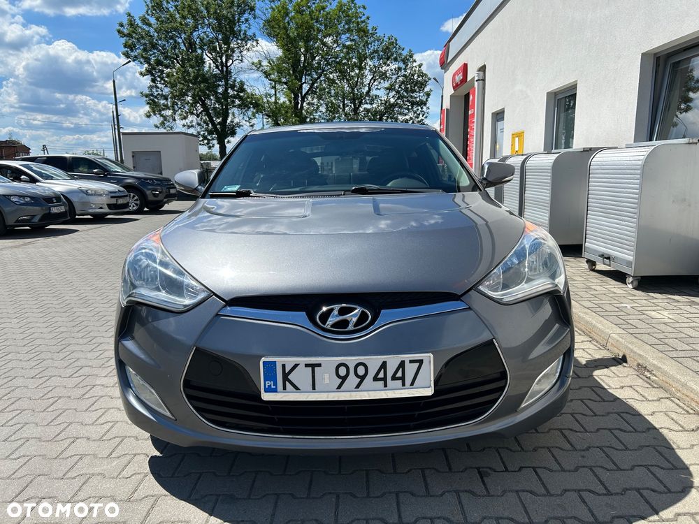 Hyundai Veloster 1.6 GDI Comfort - 2