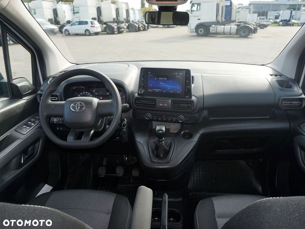 Toyota Proace City Verso - 14