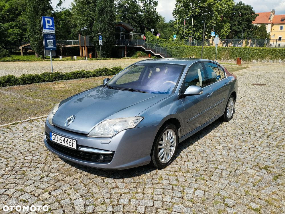 Renault Laguna 2.0 DCi FAP Initiale - 9