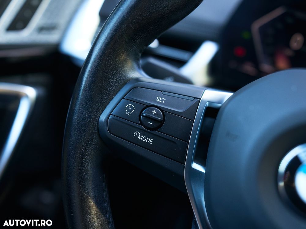 BMW X1 sDrive18d AT - 22