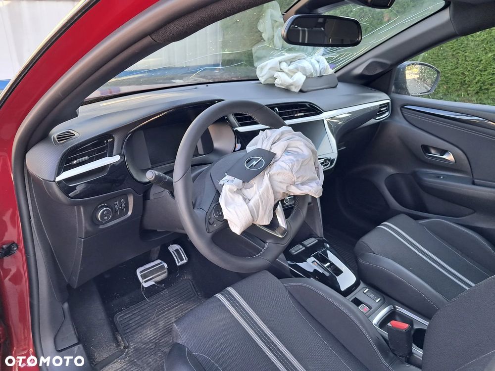 Opel Corsa 1.2 T GS S&S - 21