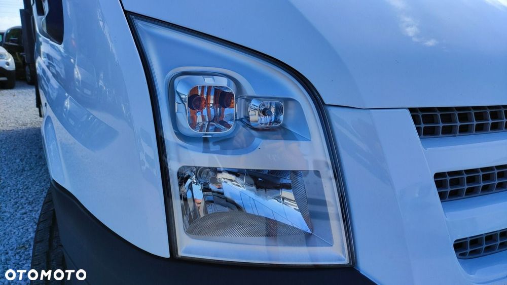 Ford Transit - 20