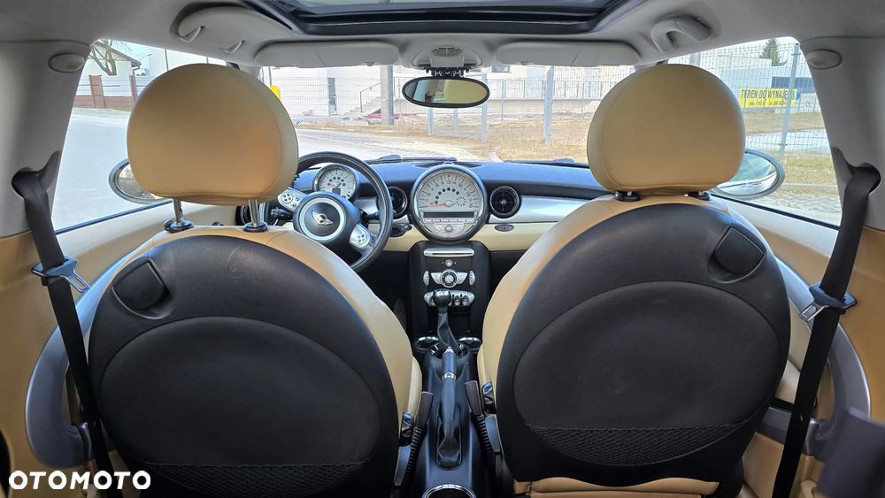 MINI Cooper Standard - 9