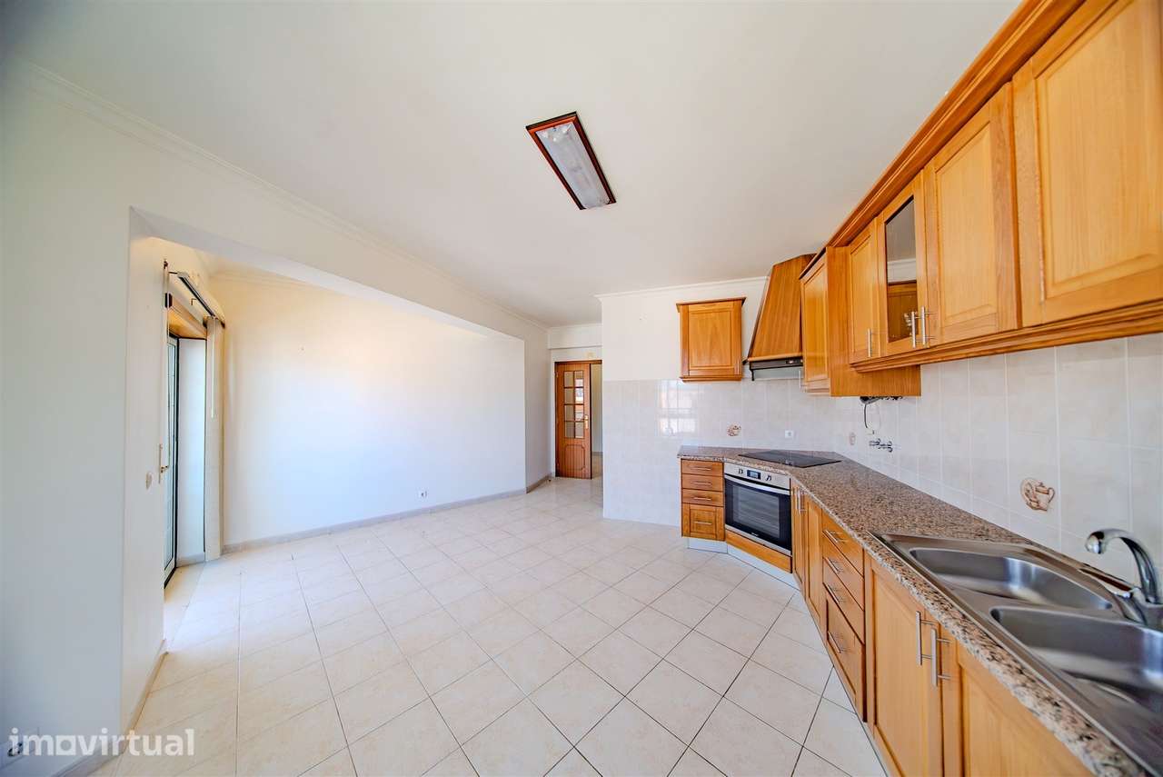 Apartamento T3 Venda em São Mamede,Batalha - Grande imagem: 4/28