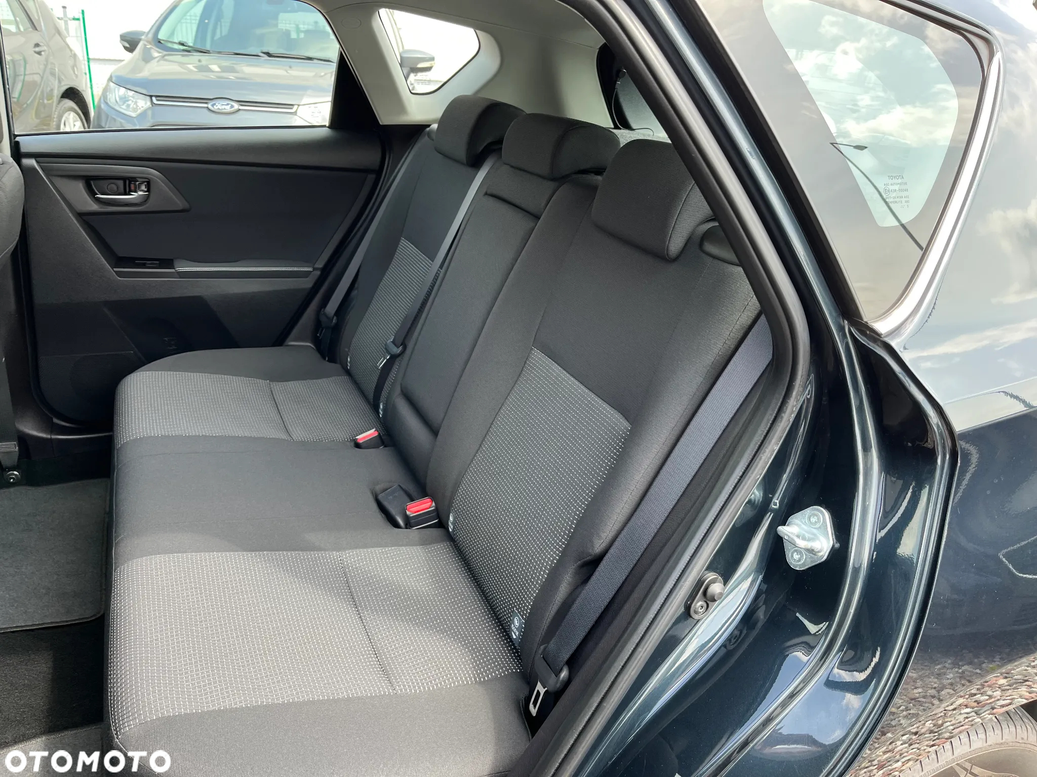 Toyota Auris - 29
