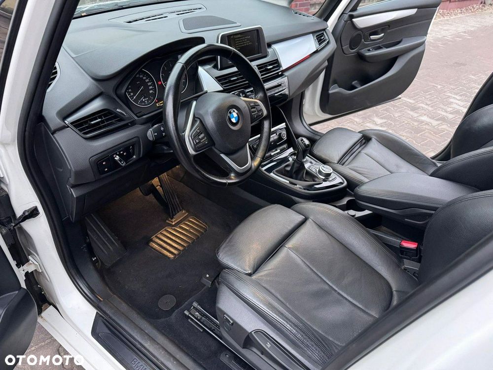 BMW Seria 2 - 17
