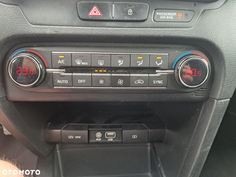 Kia Ceed 1.4 T-GDI L - 14