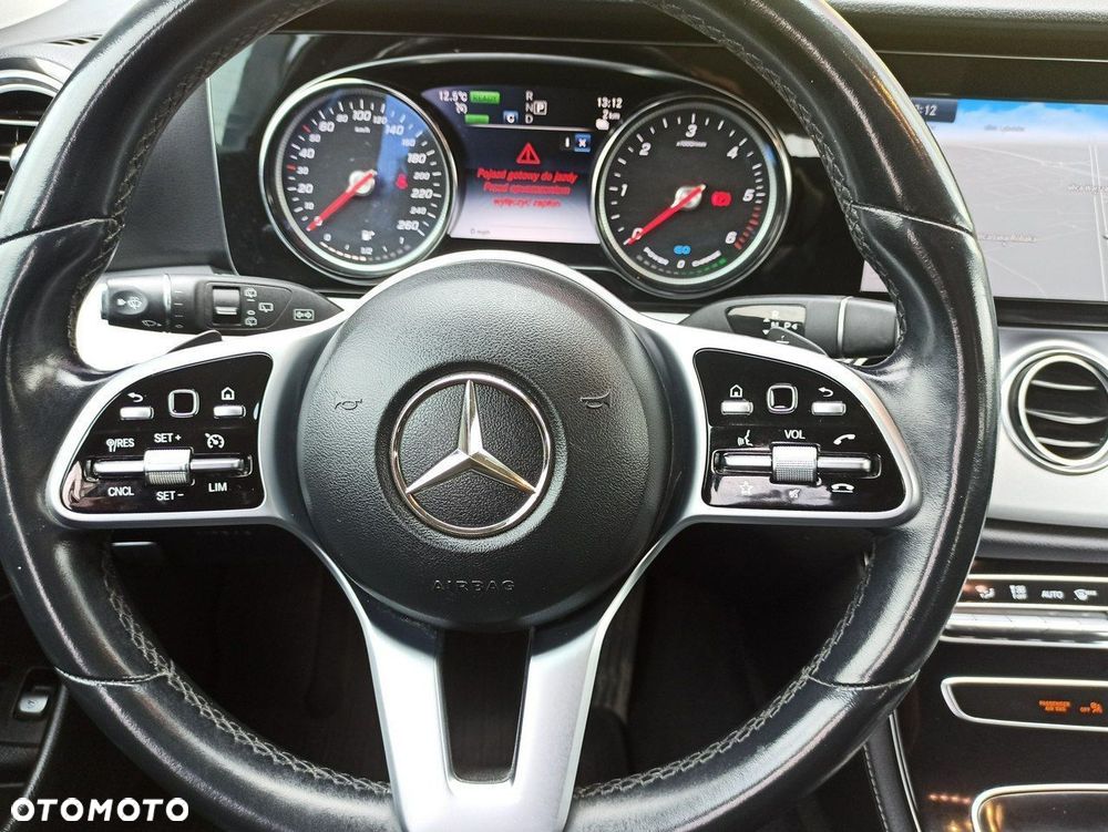 Mercedes-Benz Klasa E - 14
