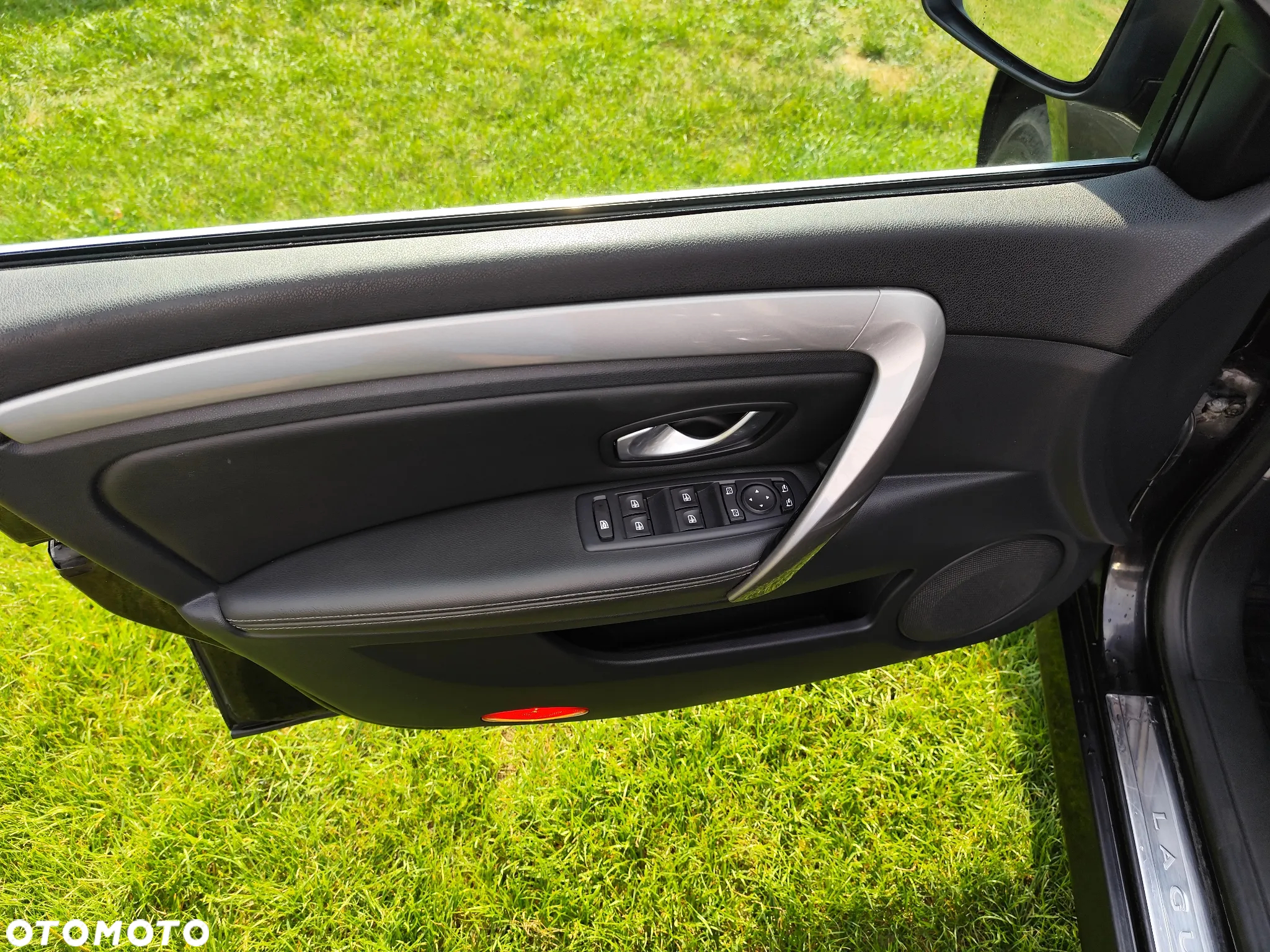 Renault Laguna 2.0 DCi Authentique - 8