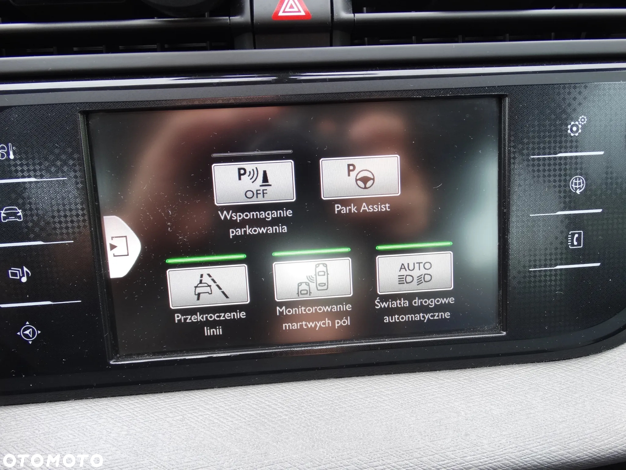 Citroën C4 Picasso PureTech 130 Stop&Start Exclusive - 35