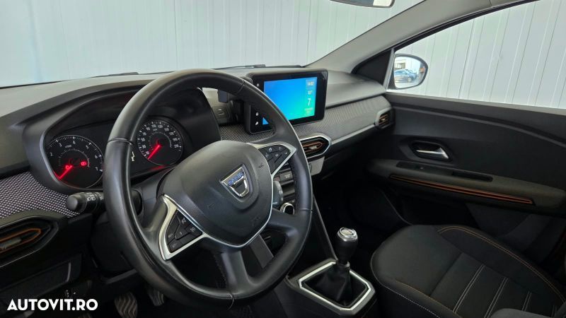 Dacia Sandero Stepway TCe 90 MT6 Comfort - 24