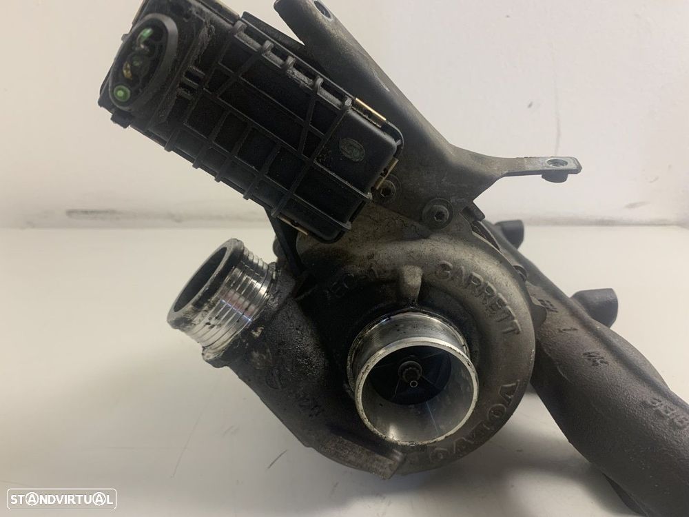 Turbo VOLVO C30 (533) D5 REF. GTB2056VL MOTOR D5244T8 - 3