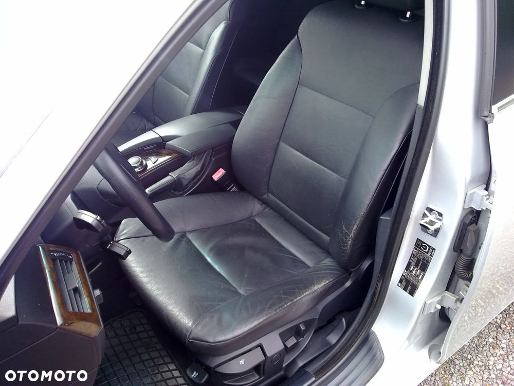 BMW Seria 5 530xd - 12