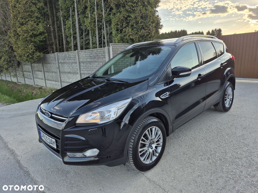 Ford Kuga 2.0 TDCi 2x4 Titanium - 36