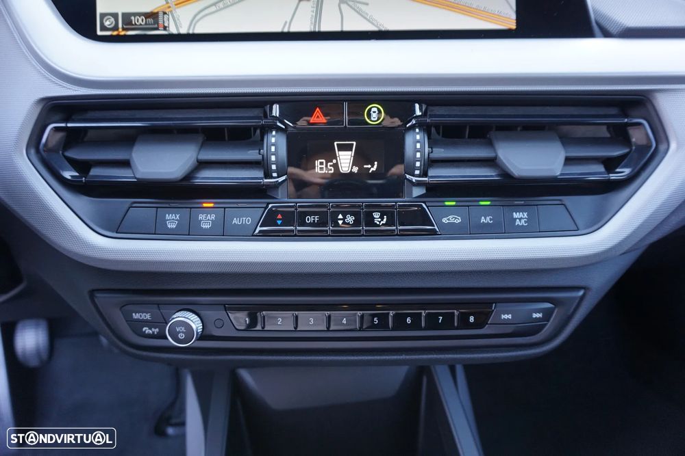 BMW 118 i Advantage - 26