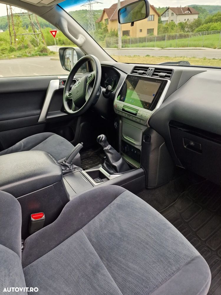 Toyota Land Cruiser 2.8 D-4D - 8