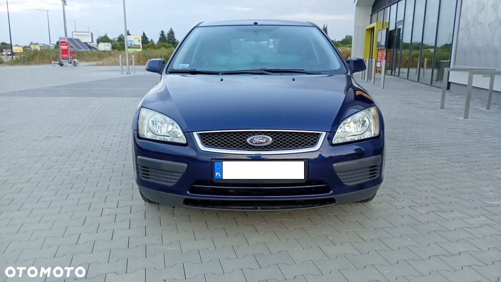 Ford Focus 1.6 Ti-VCT Sport - 11