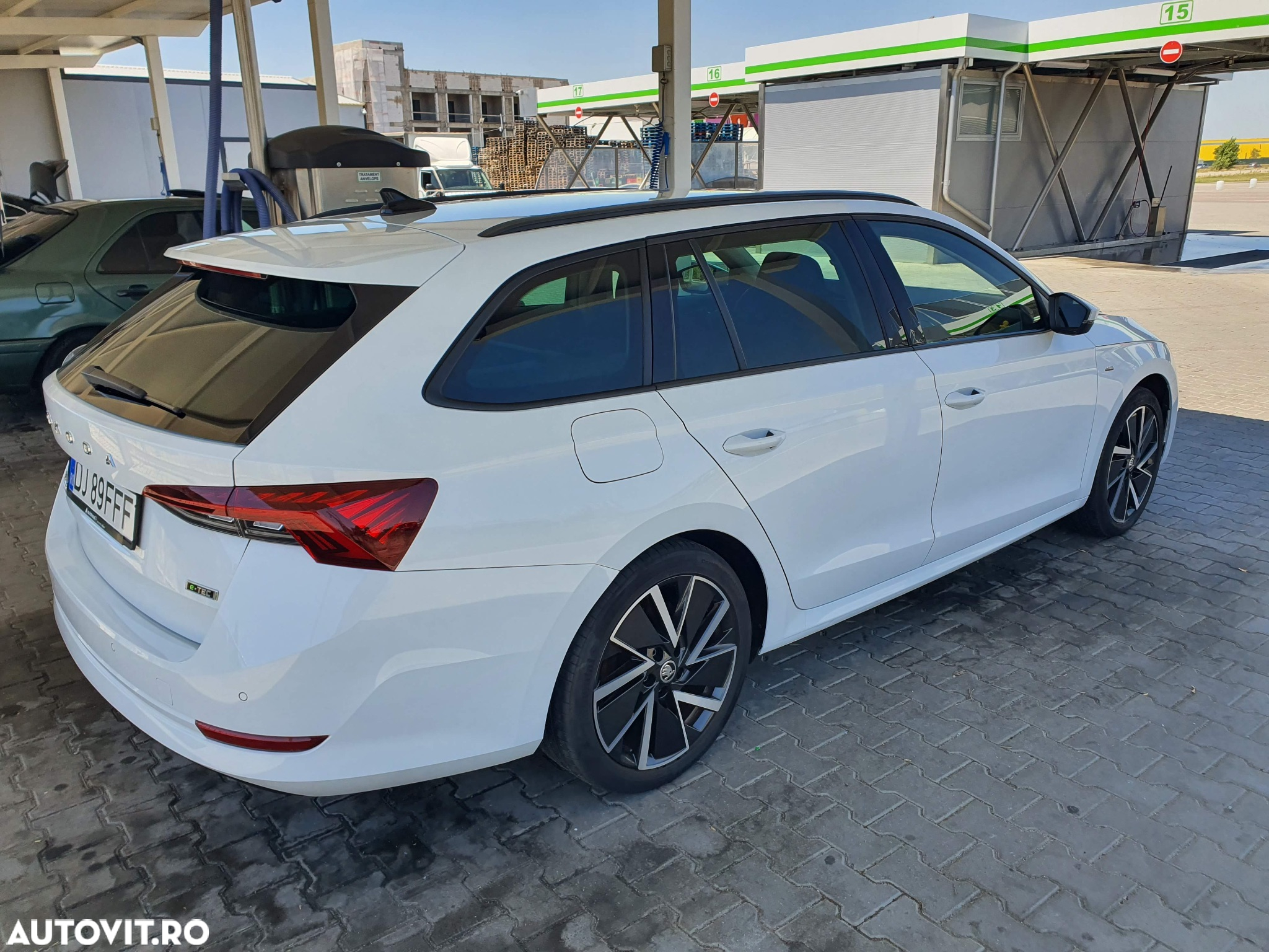 Skoda Octavia Combi 1.5 TSI DSG Mild Hybrid Style - 4