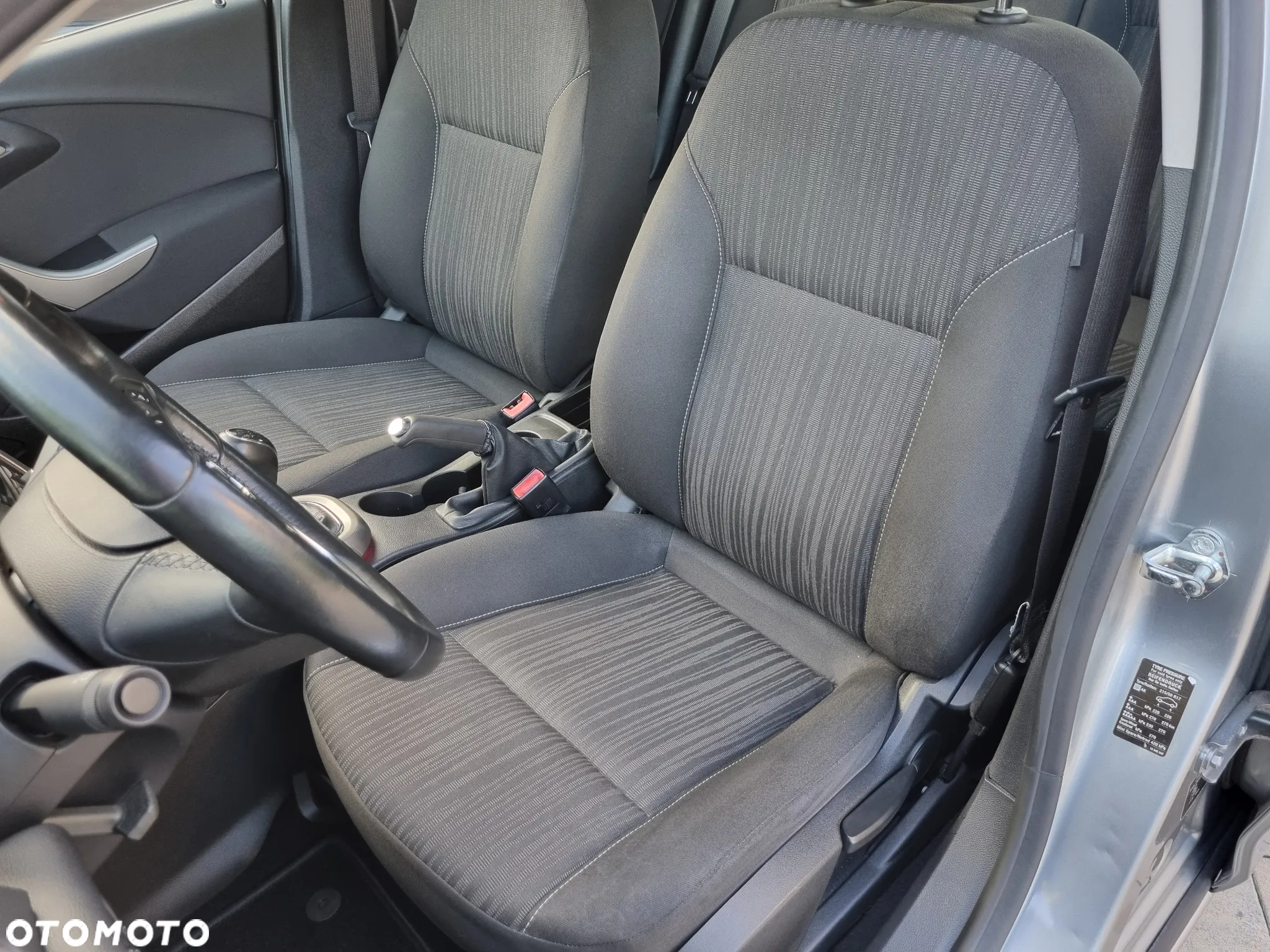 Opel Astra 1.4 Turbo Innovation - 21