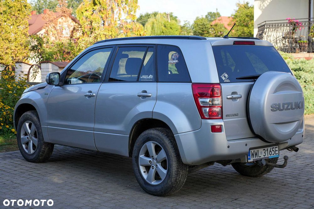 Suzuki Grand Vitara - 2