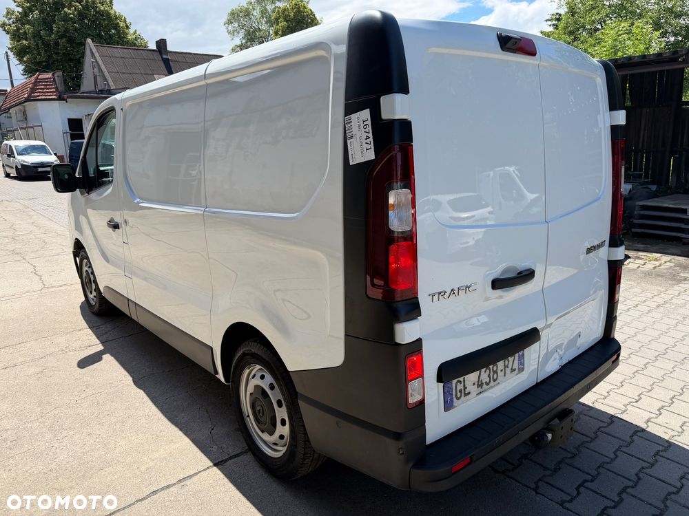 Renault TRAFIC BOGATA WERSJA!! Martwe pole, Park Assist, NAWIGACJA KLIMATYZACJA TEMPOMAT, świeżo sprowadzony, OKAZJA !!!! - 36