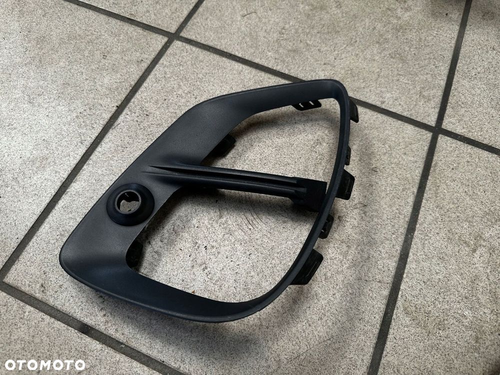 RENAULT CAPTUR II 19- KRATKA ZDERZAKA PRAWA PRZÓD - 2