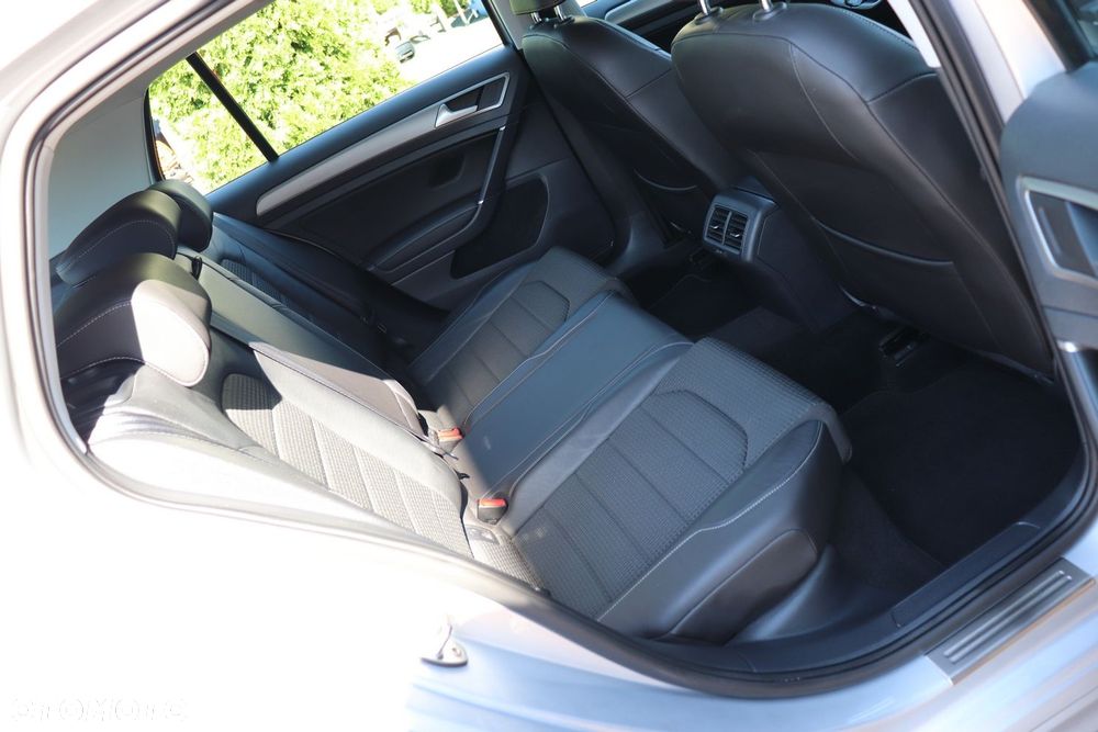 Volkswagen Golf 1.4 TSI BMT Highline - 9