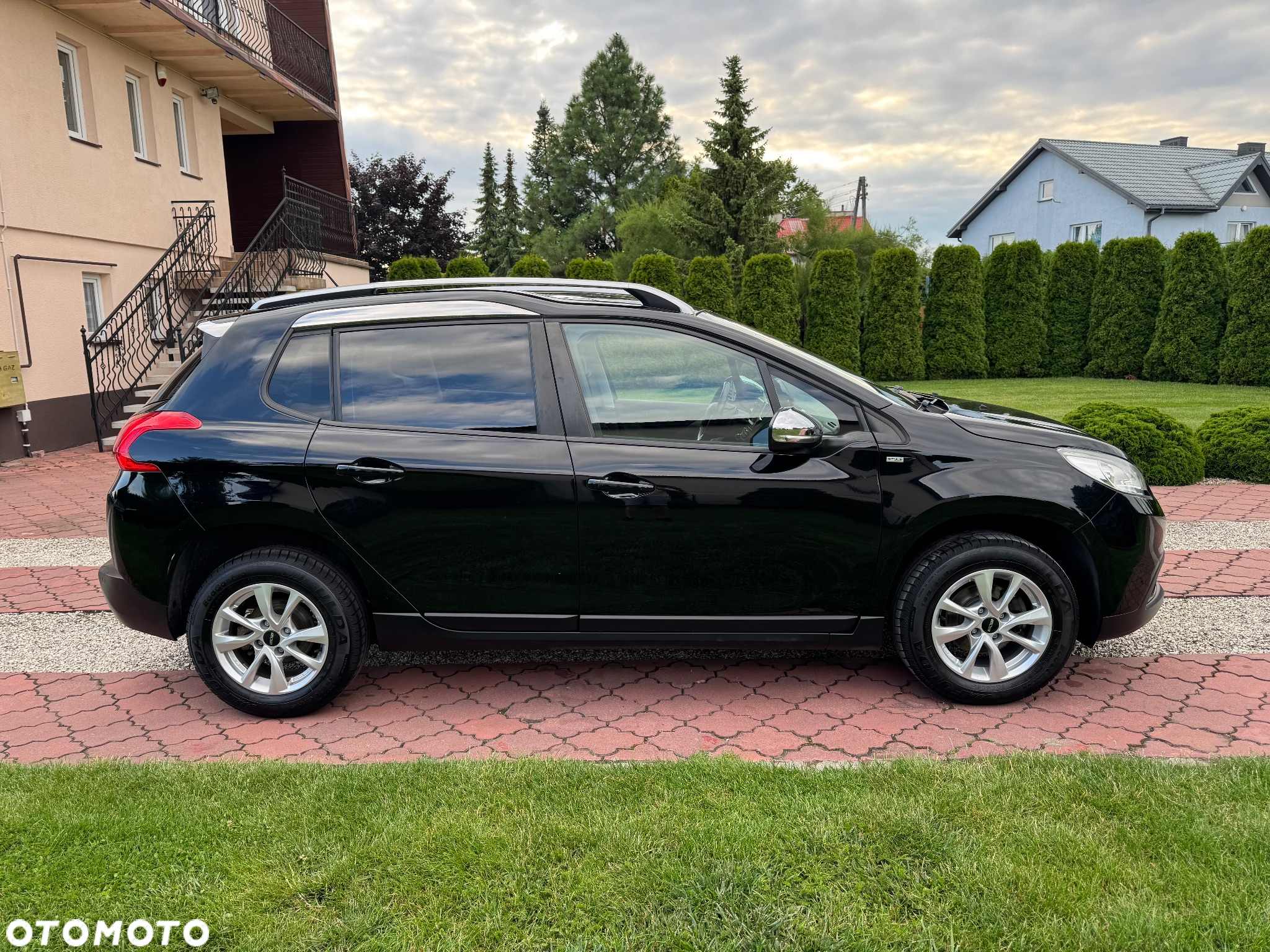 Peugeot 2008 PureTech 82 Style - 8