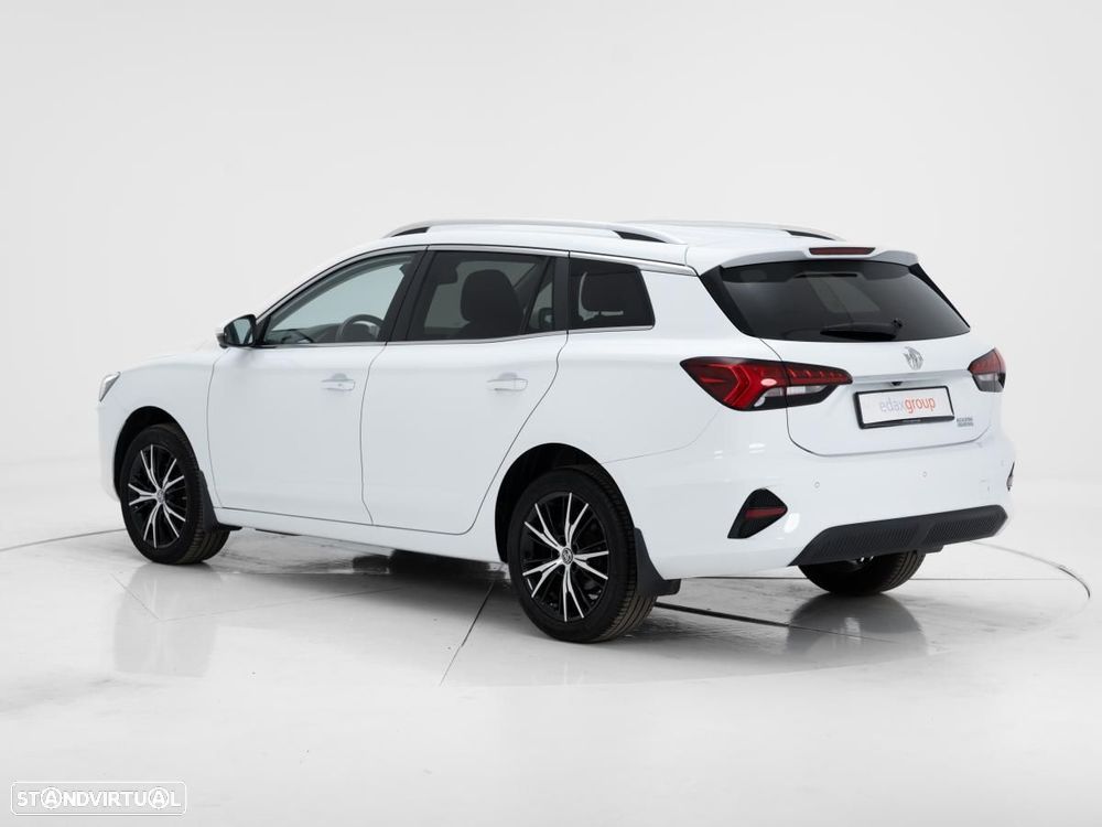 MG MG5 61 kWh Luxury - 4