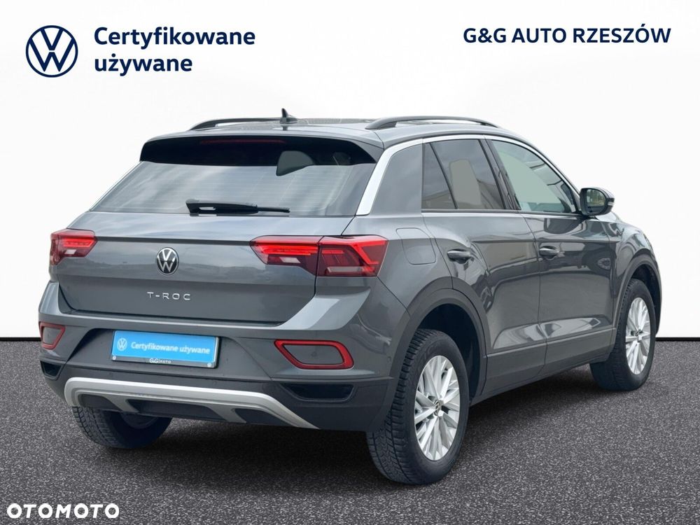Volkswagen T-Roc - 4