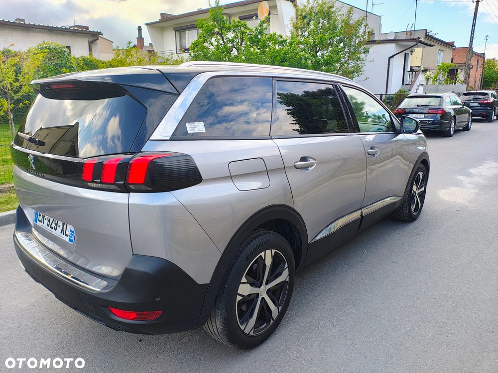 Peugeot 5008 - 10