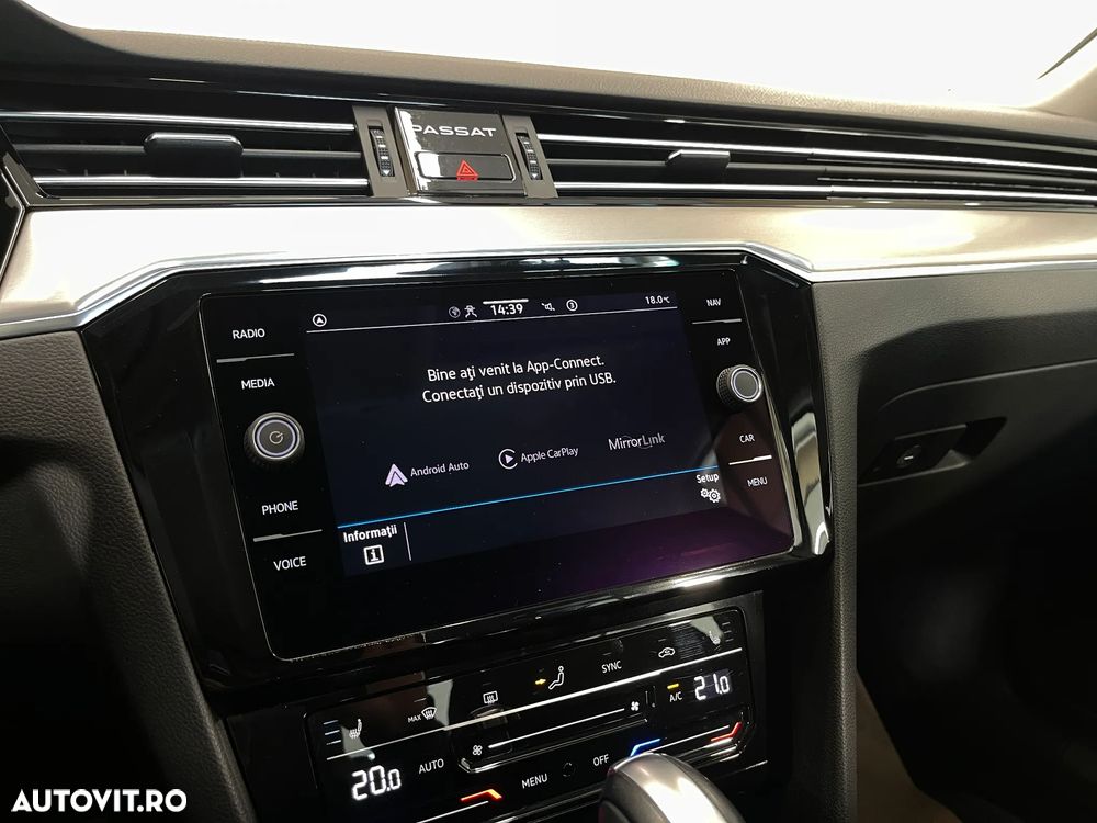 Volkswagen Passat 2.0 TDI DSG Highline - 16